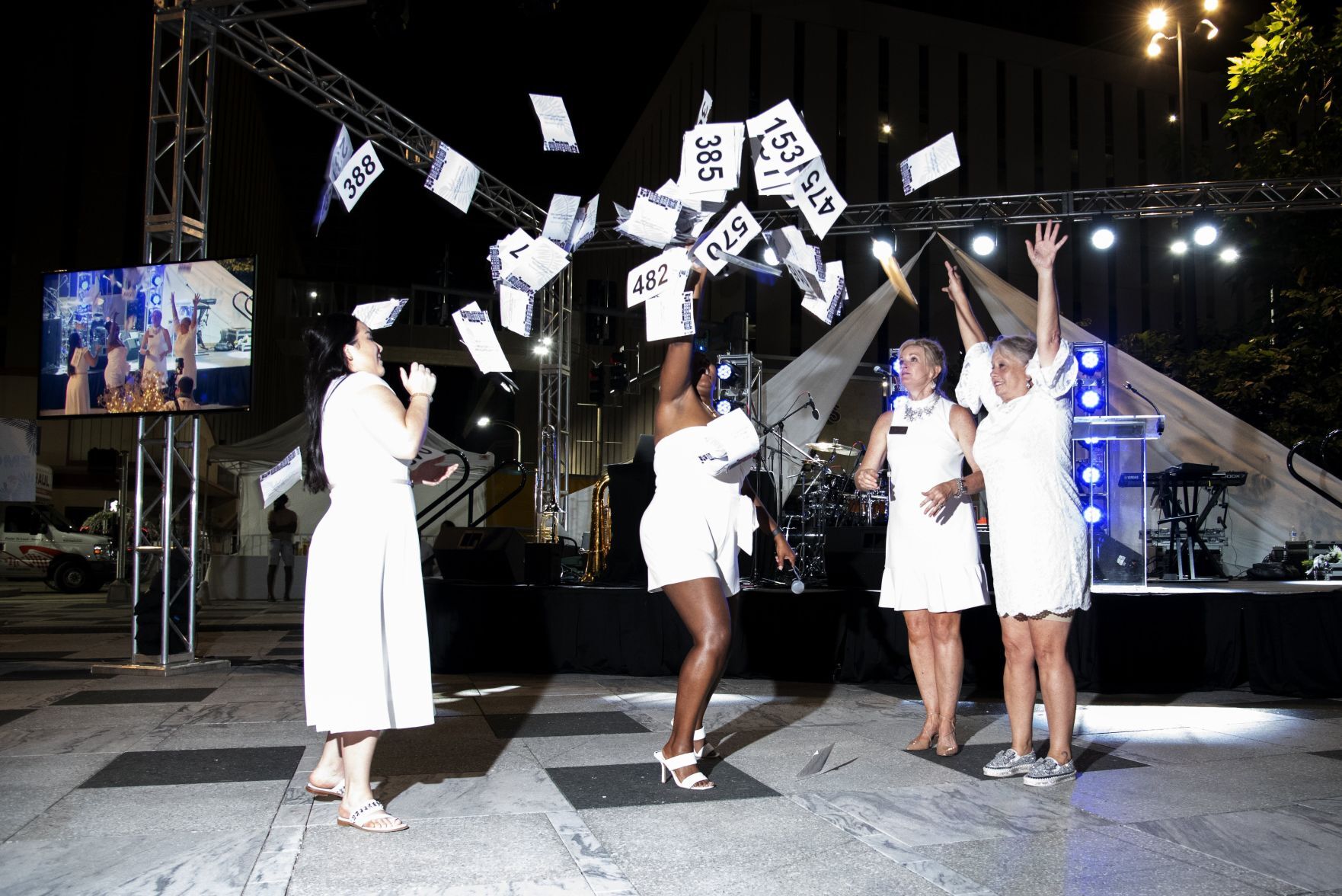Gala En Blanc